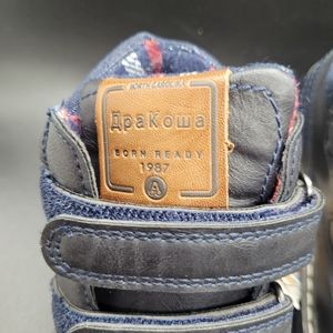 AKA Apakowa Toddler Unisex Fashion Boots tic-tac closure